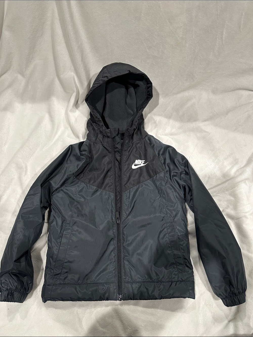 Nike Black/Dark Gray Hooded Jacket. Like New. 4T